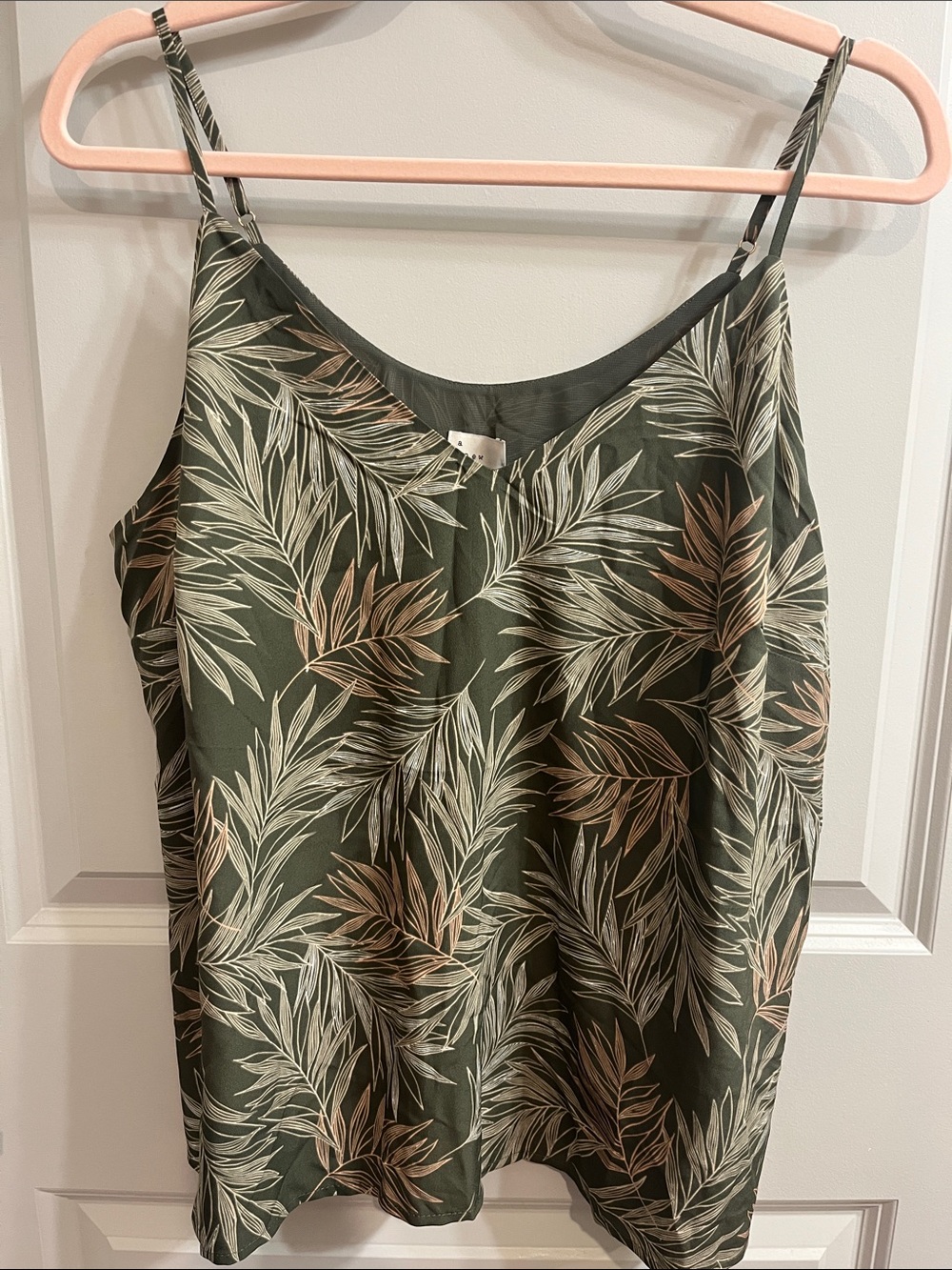 a new day Olive Green Palm-Print Spaghetti Strap Cami
